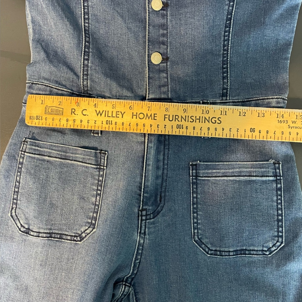 Wisteria Lane Women's Blue Denim Flare Overalls Medium New - Picture 13 of 16